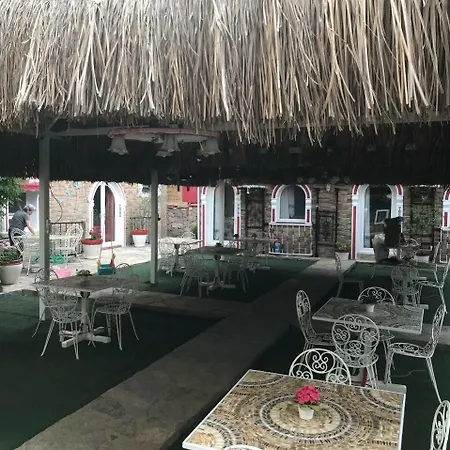 Tuerk Evi 3* Sarimsakli